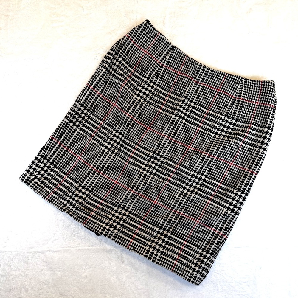 Talbots Plus Size Petite Black & White Houndstooth Wool Lined Skirt Size 16WP